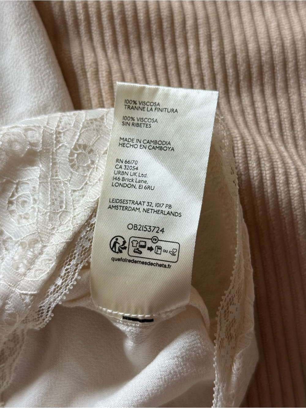 Free People Jaida Vest Top Tofu Ivory Eyelash Lace Button Front Tie XS - Picture 12 of 14